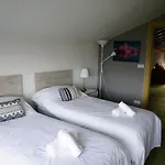 Aloka Bed & Breakfast Sopelana